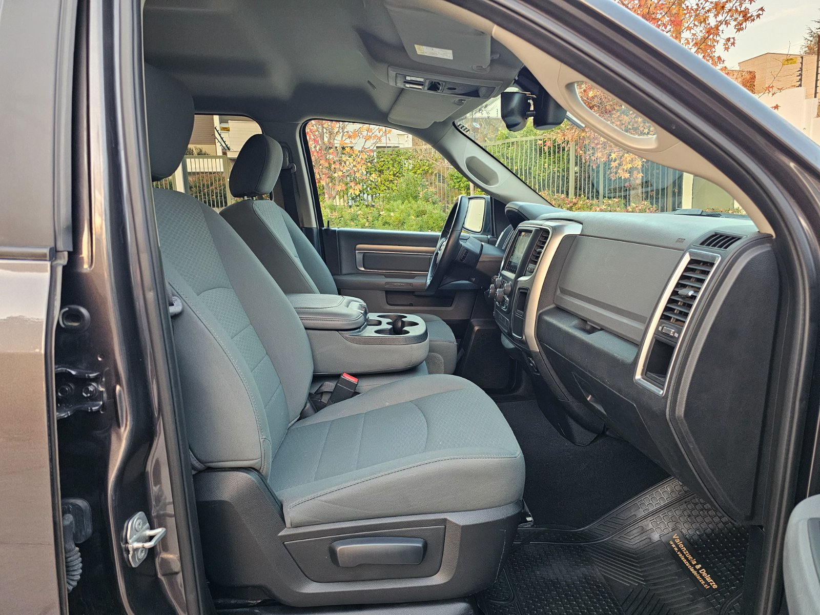DODGE RAM 1500 3.6L AUT 4X4 - Imagen 24