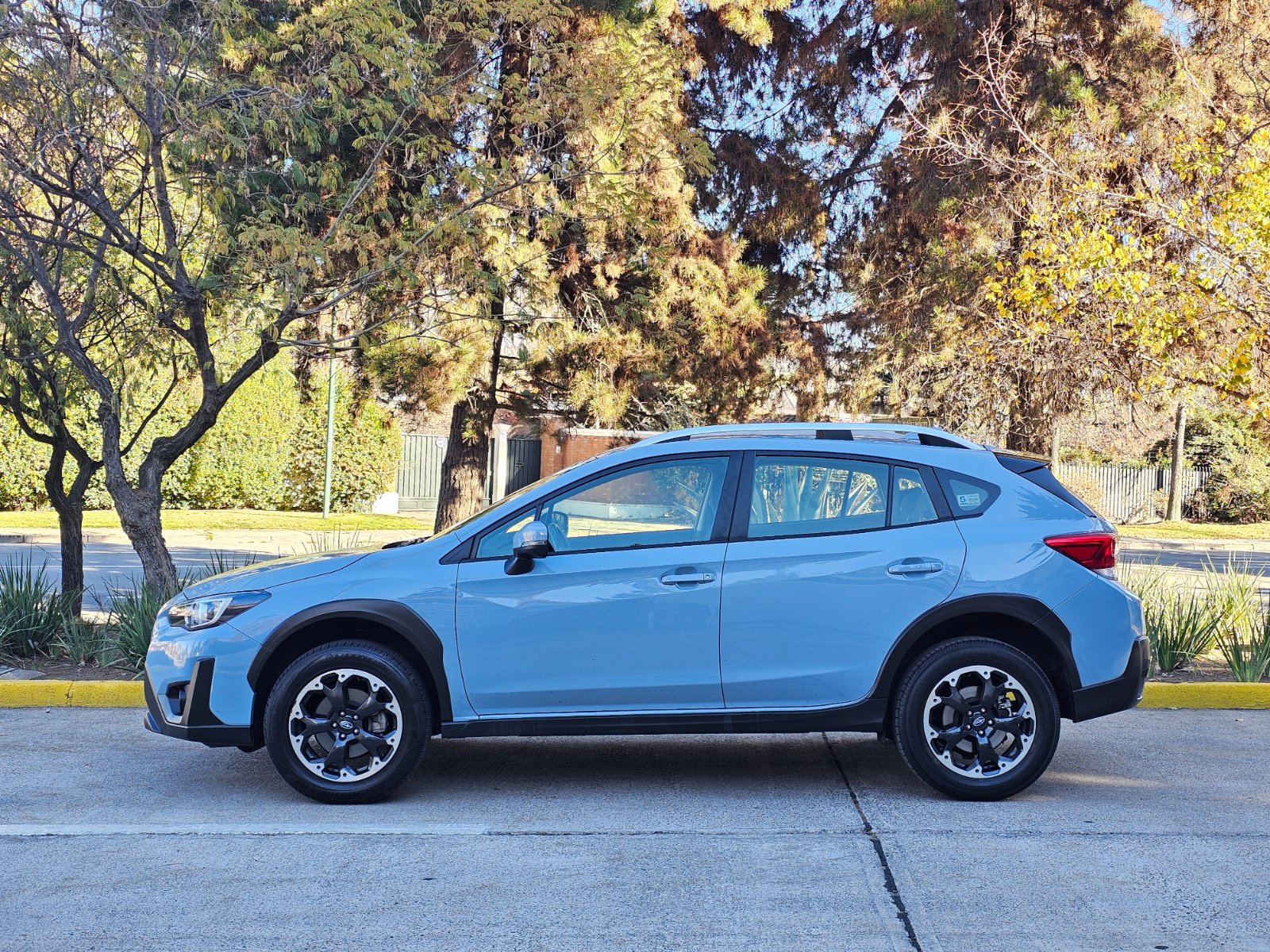 SUBARU XV 2.0i CVT AWD X MODE - Imagen 7
