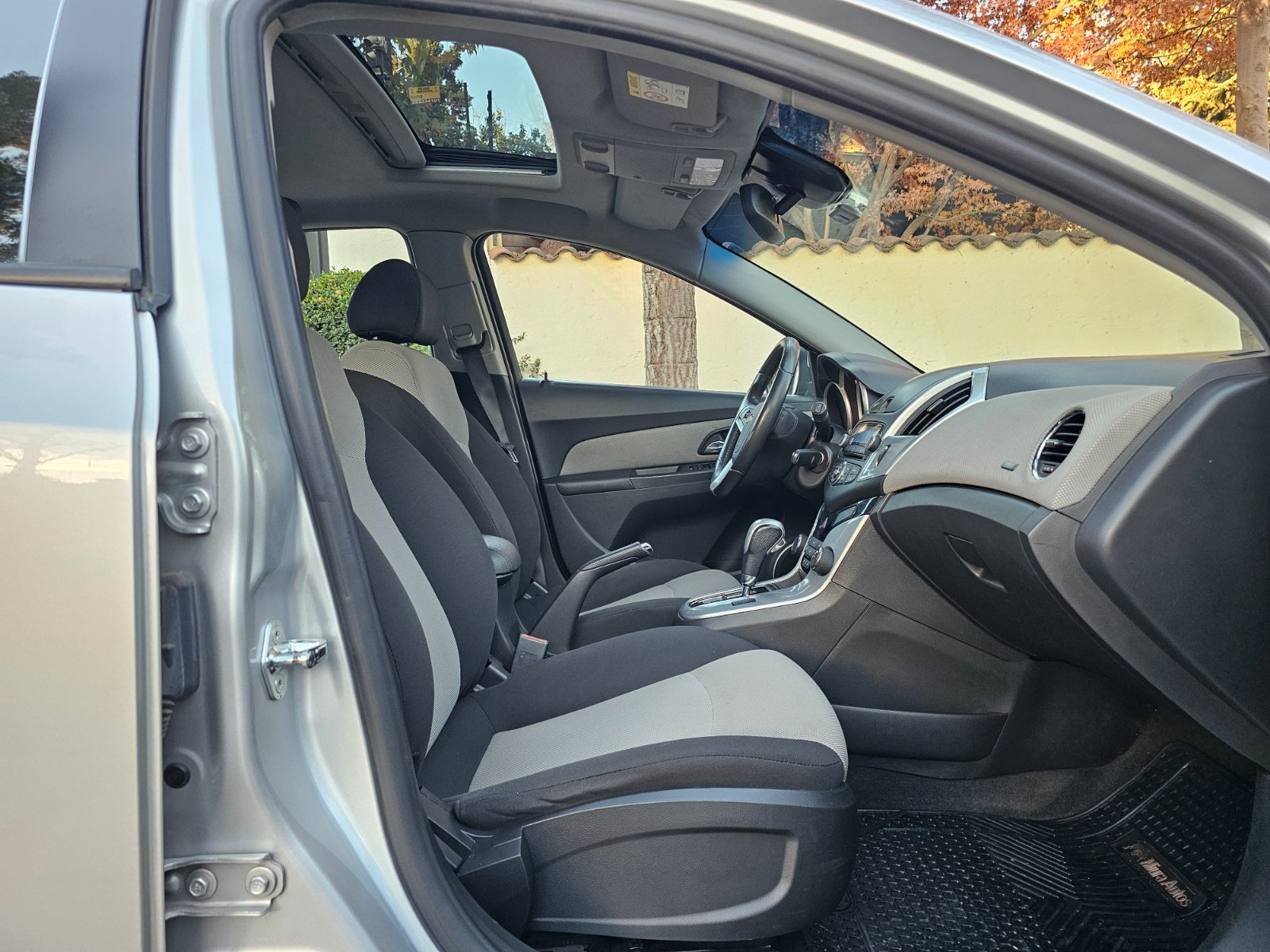 CHEVROLET CRUZE II LS 1.8 AUT - Imagen 20