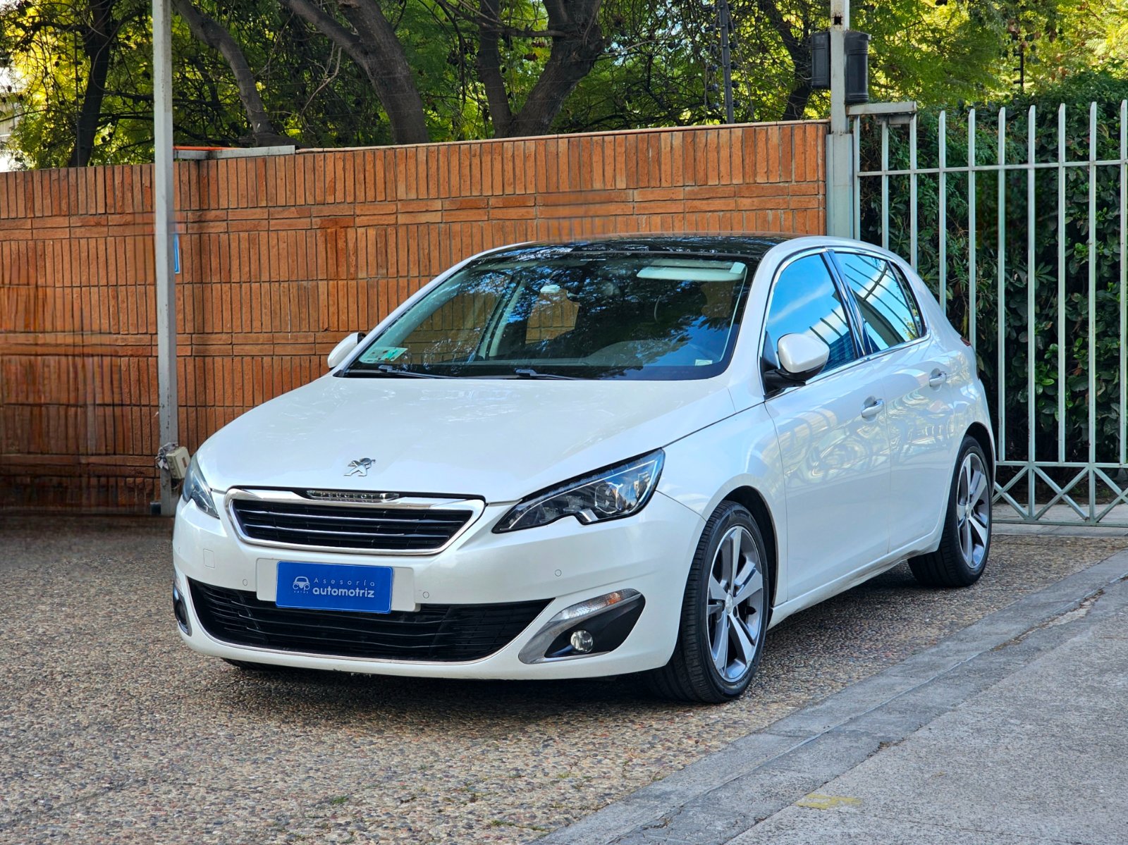 PEUGEOT 1.6 HDI ALLURE AUT - Imagen 3