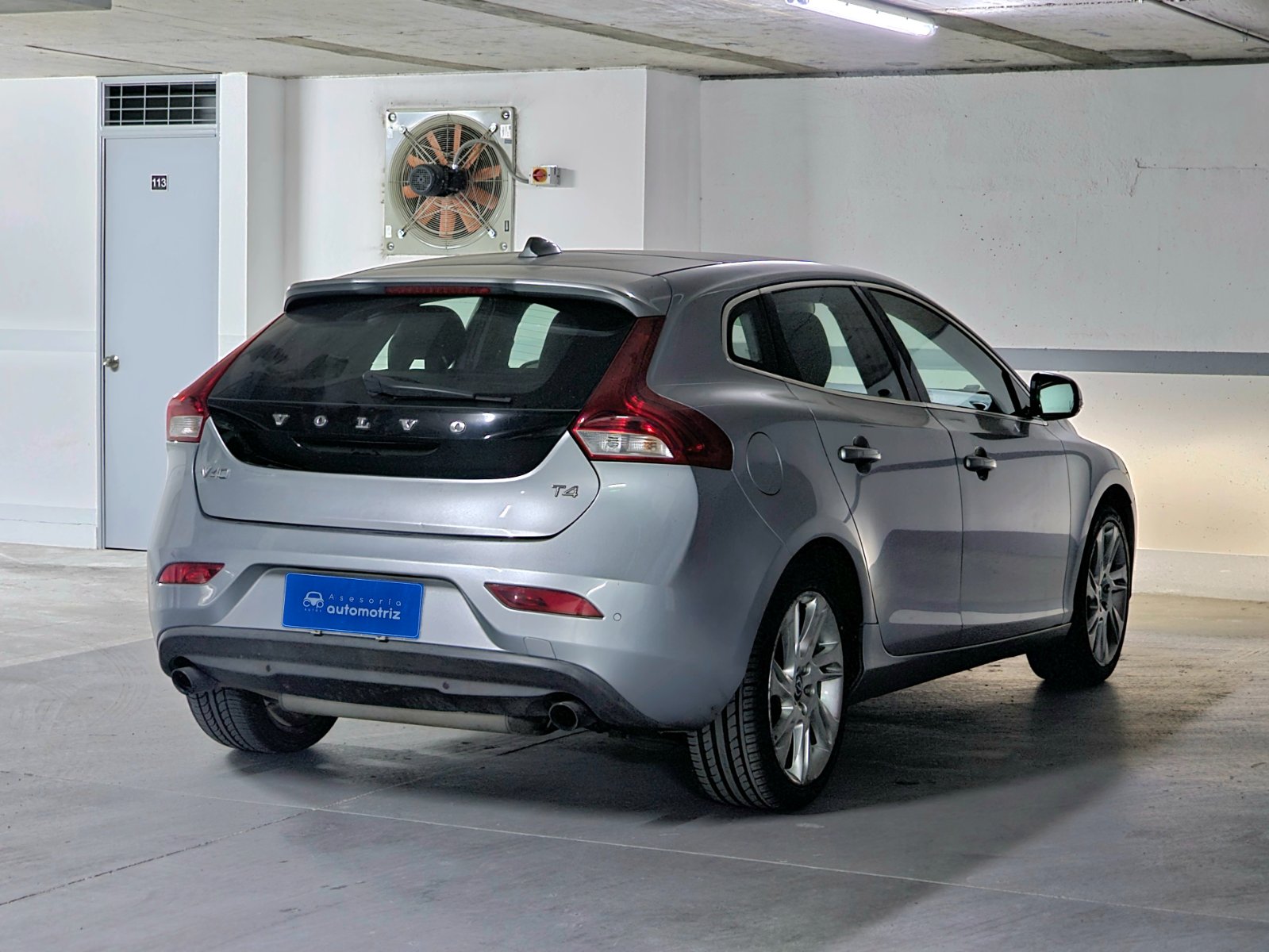 VOLVO V40 T4 1.6T PLUS - Imagen 4