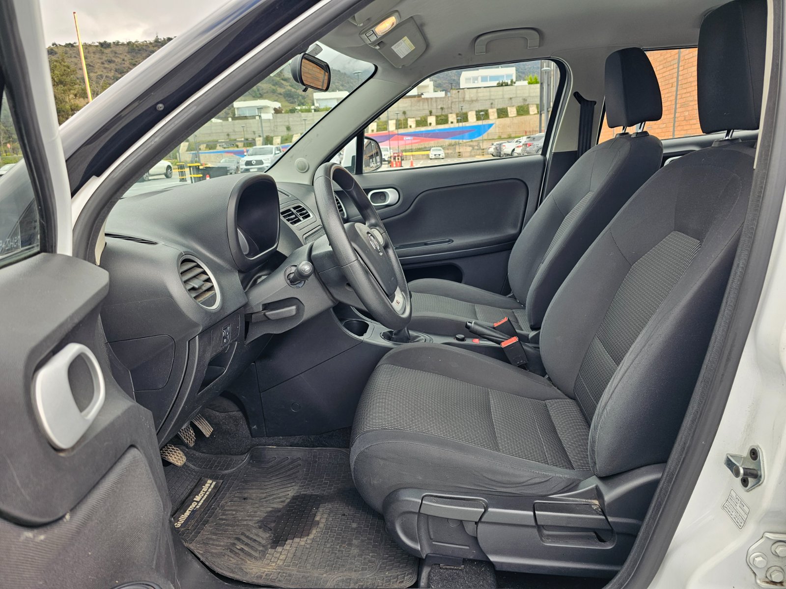 MG MG3 1.5 STD - Imagen 17