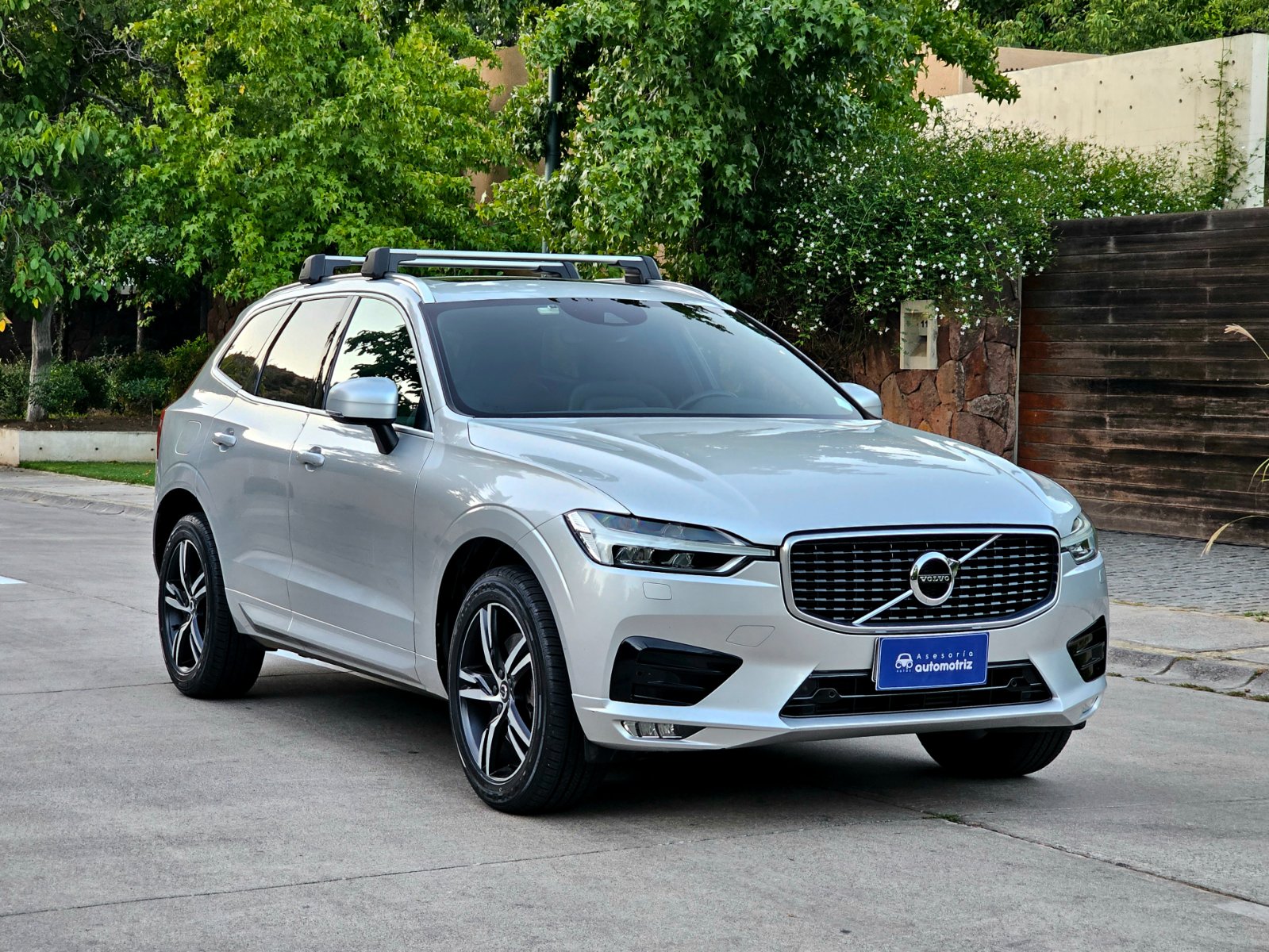 VOLVO XC60 2.0 T6 R-DESING AWD - Imagen 1