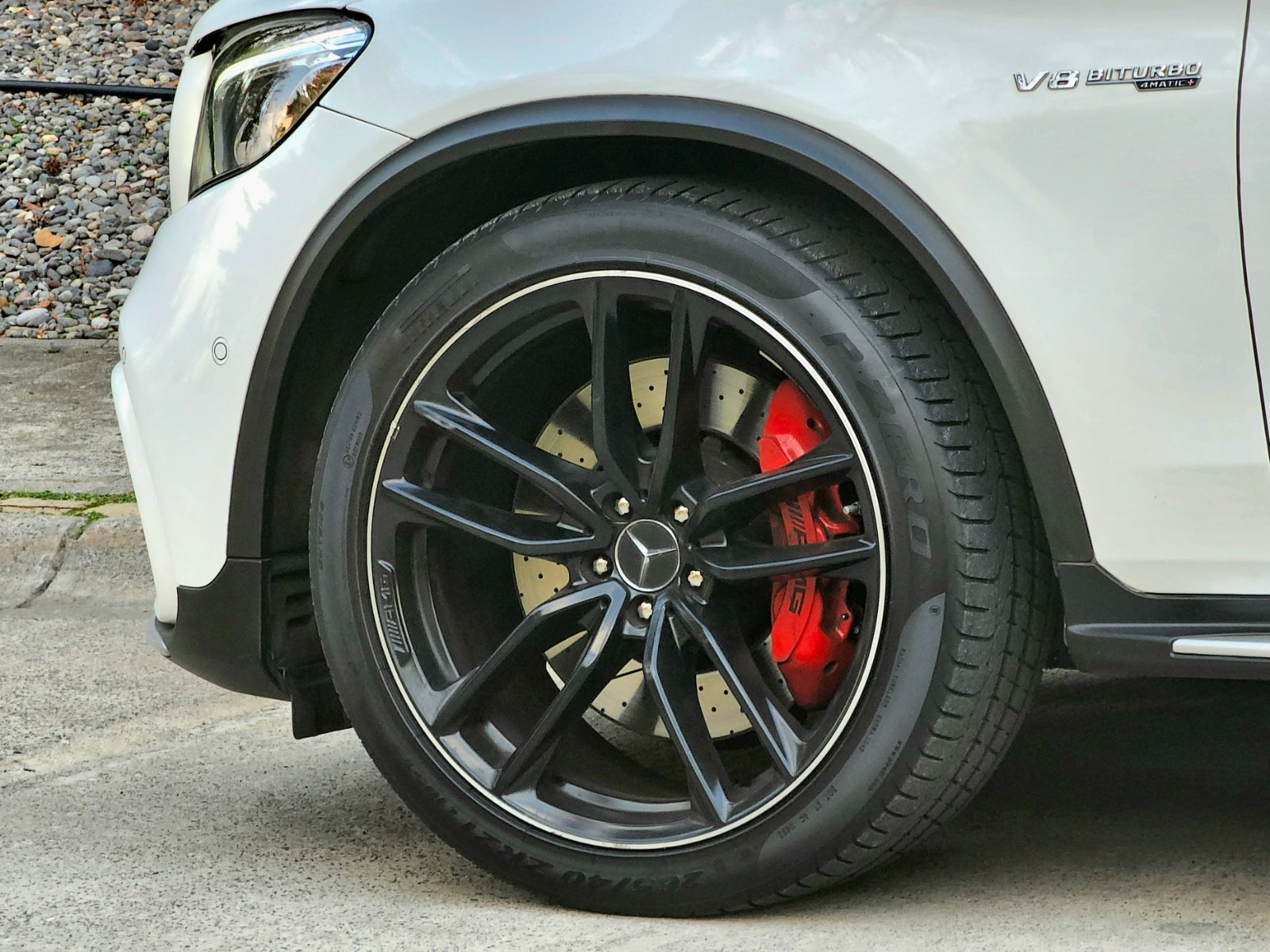 MERCEDES BENZ GLC 63s AMG 4MATIC+ - Imagen 9