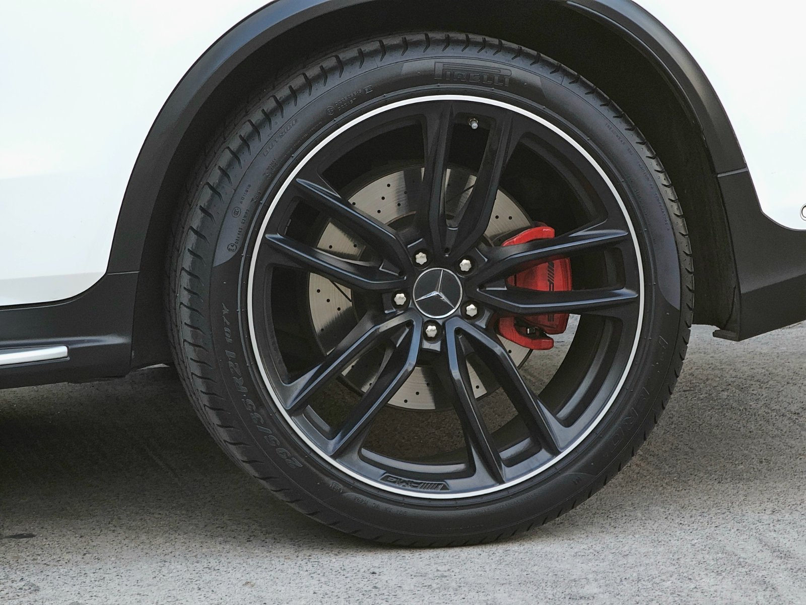 MERCEDES BENZ GLC 63s AMG 4MATIC+ - Imagen 10