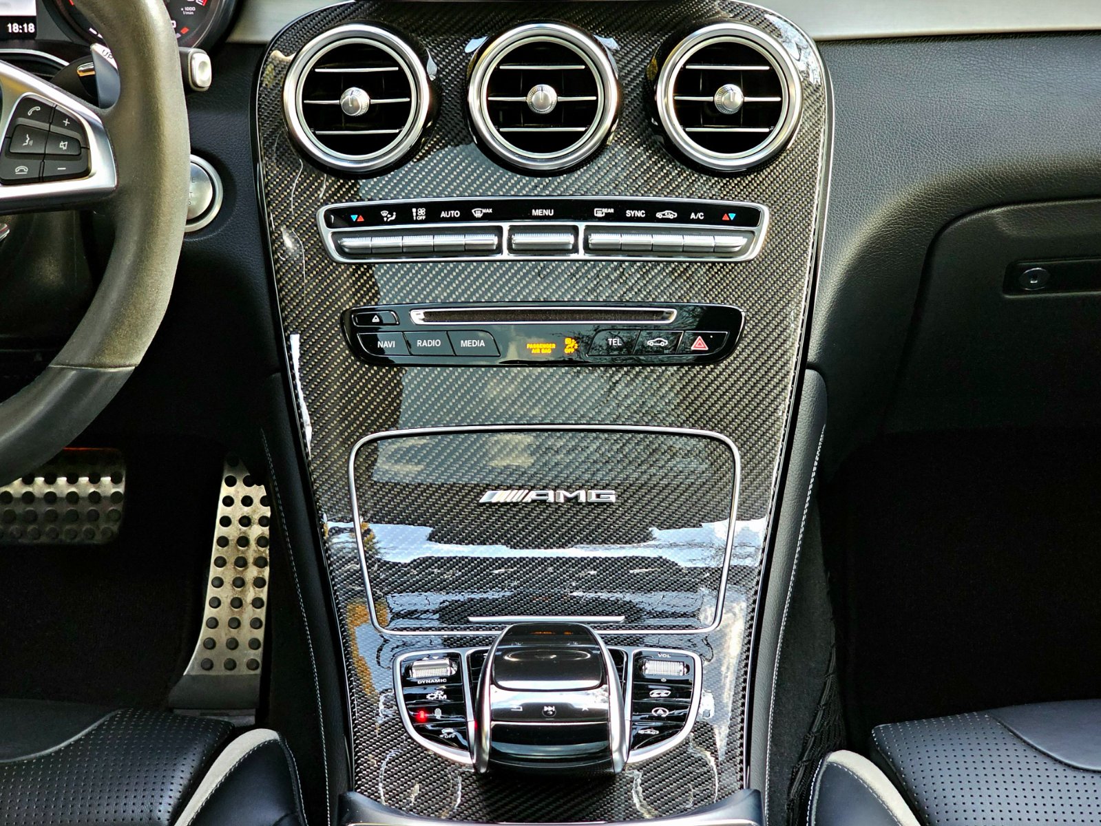 MERCEDES BENZ GLC 63s AMG 4MATIC+ - Imagen 17