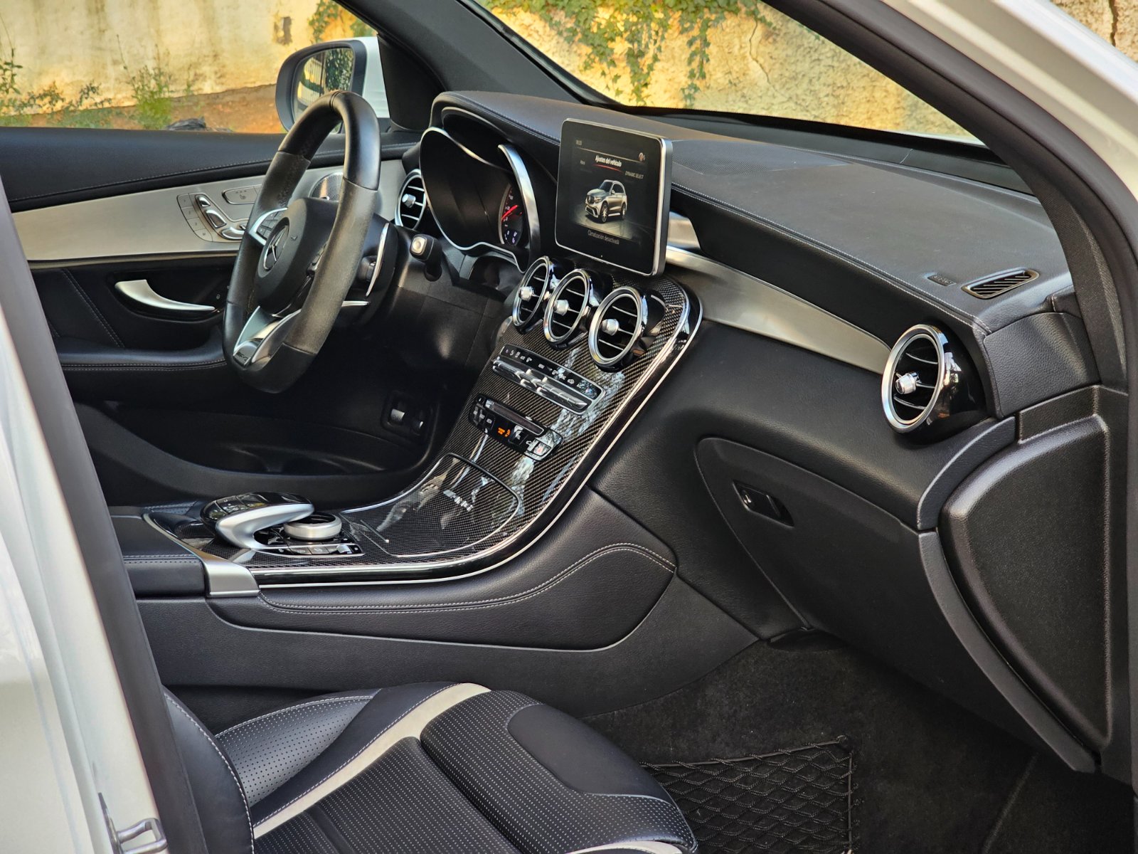 MERCEDES BENZ GLC 63s AMG 4MATIC+ - Imagen 18