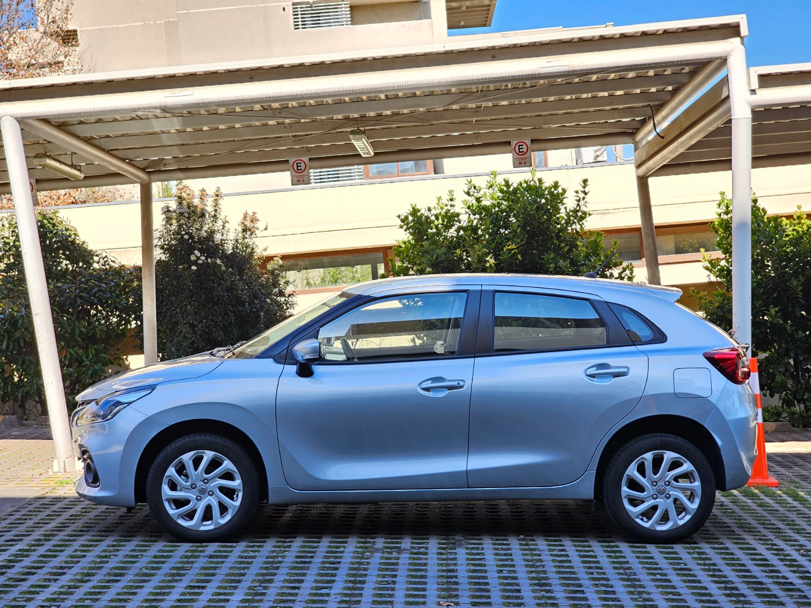 SUZUKI BALENO 1.4 GLS MT - Imagen 7