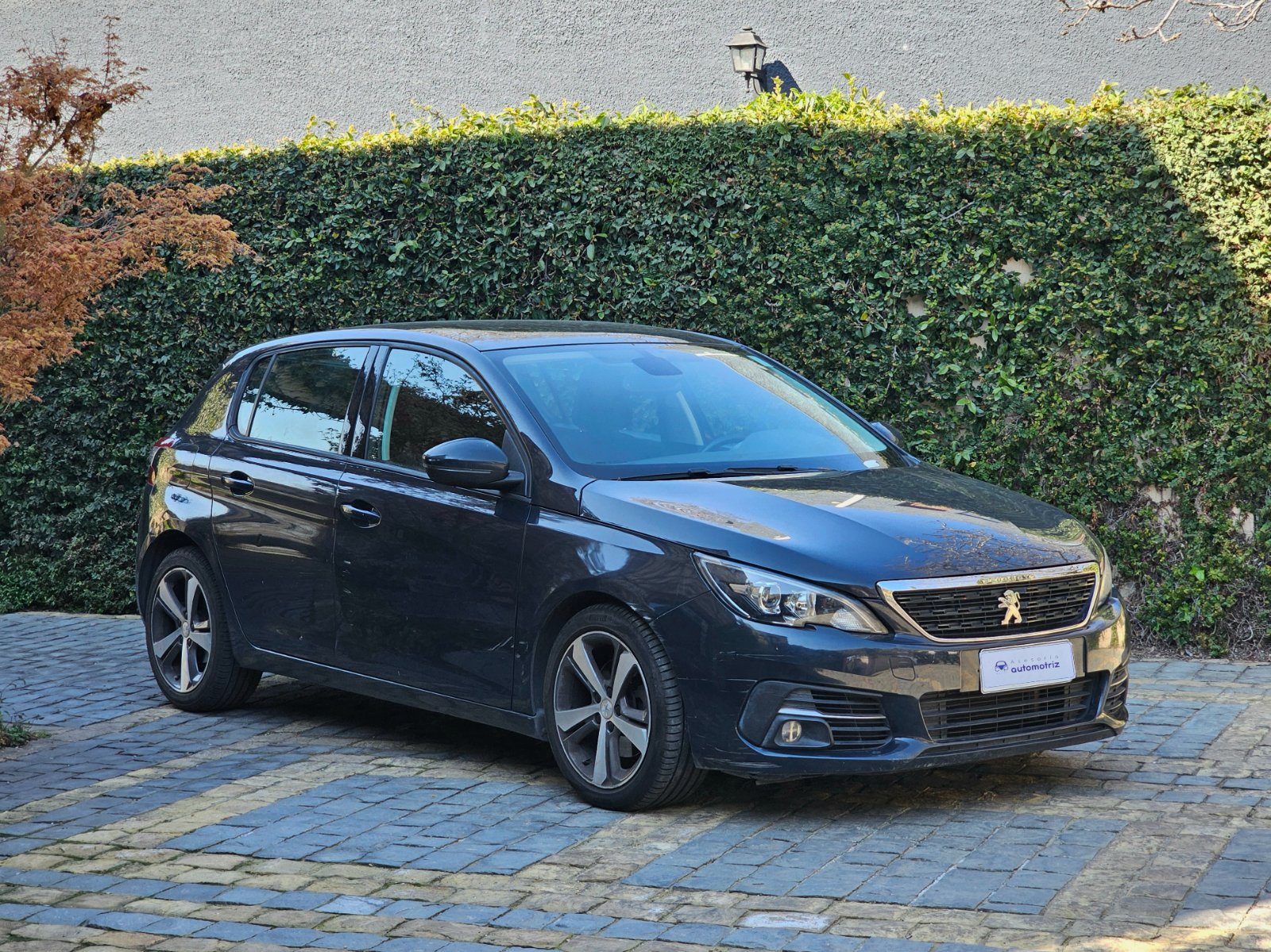 PEUGEOT 308 1.6T ALLURE AUT - Imagen 1