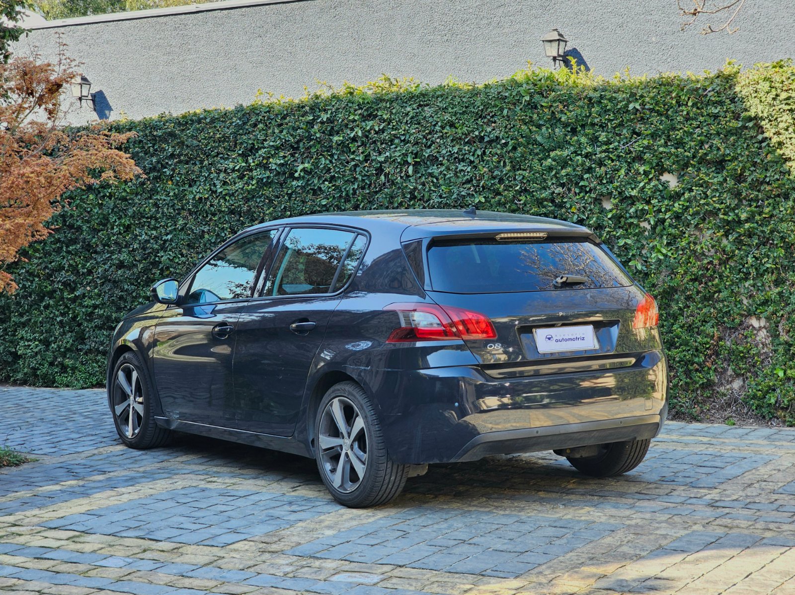 PEUGEOT 308 1.6T ALLURE AUT - Imagen 4
