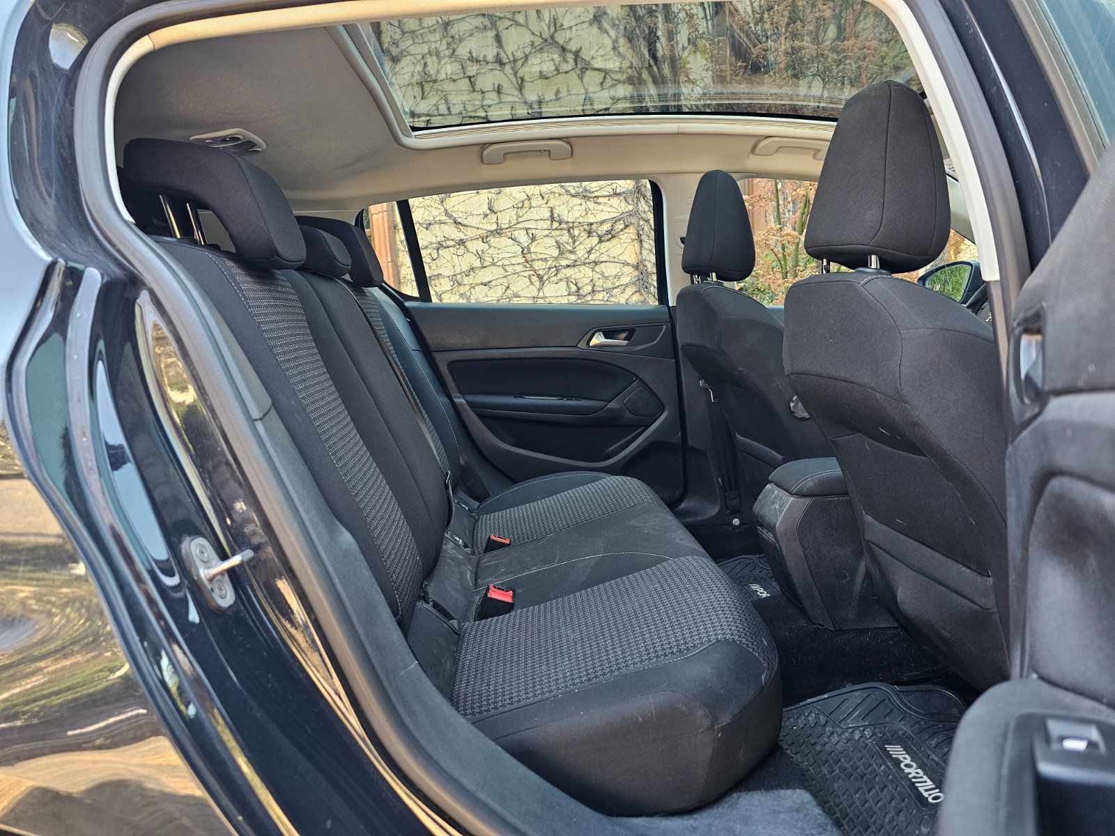 PEUGEOT 308 1.6T ALLURE AUT - Imagen 20