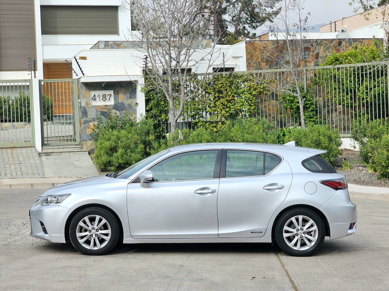 LEXUS CT200H HS Hybrid 1.8 AUT HB - Imagen 7