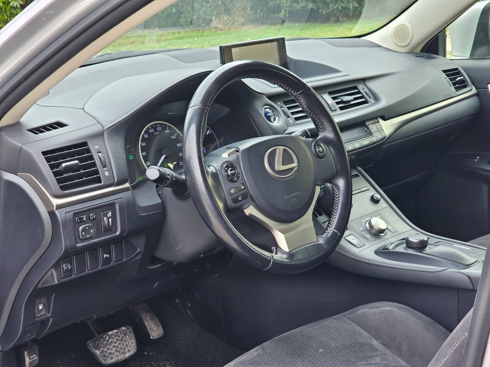 LEXUS CT200H HS Hybrid 1.8 AUT HB - Imagen 14