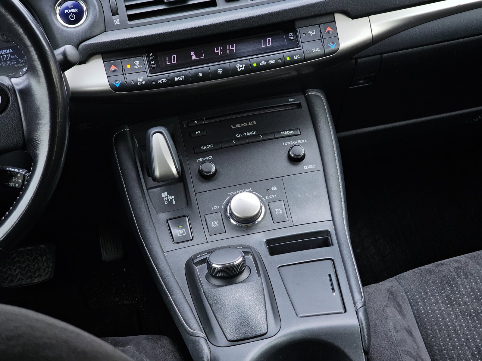 LEXUS CT200H HS Hybrid 1.8 AUT HB - Imagen 20